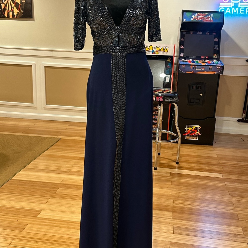 Elegant Navy Sequin Evening Gown